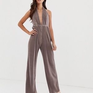 Missguided mauve halterneck Jumpsuit